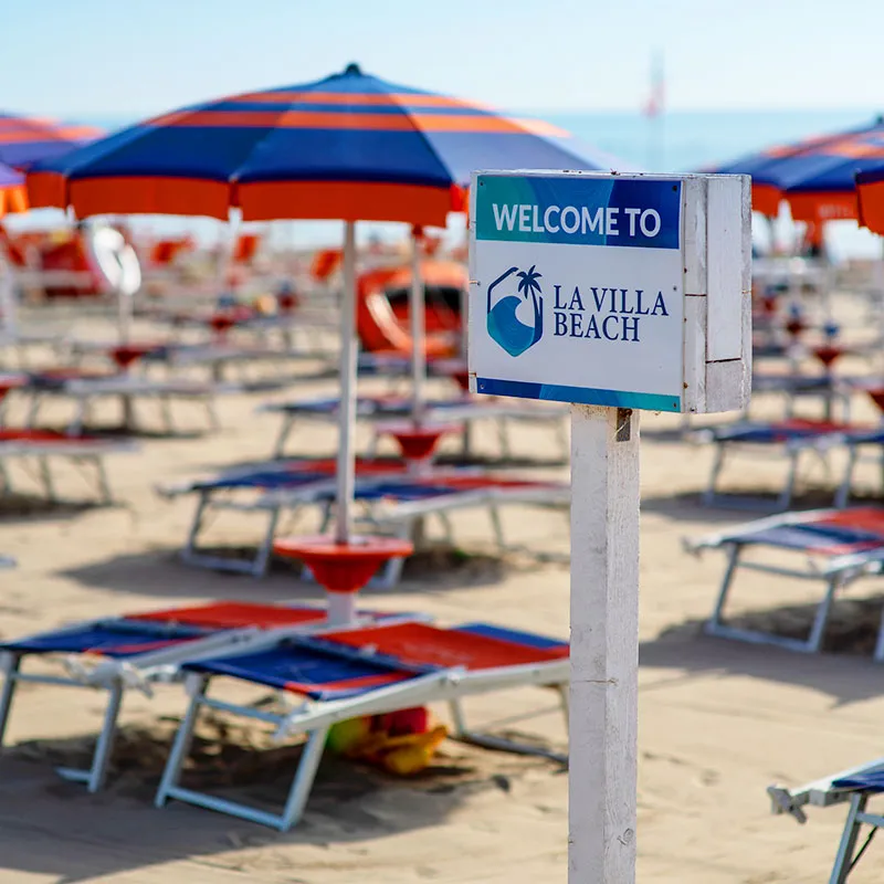 Willkommen in der Villa Beach: einem Strandhotel im Urlaub in Martinsicuro