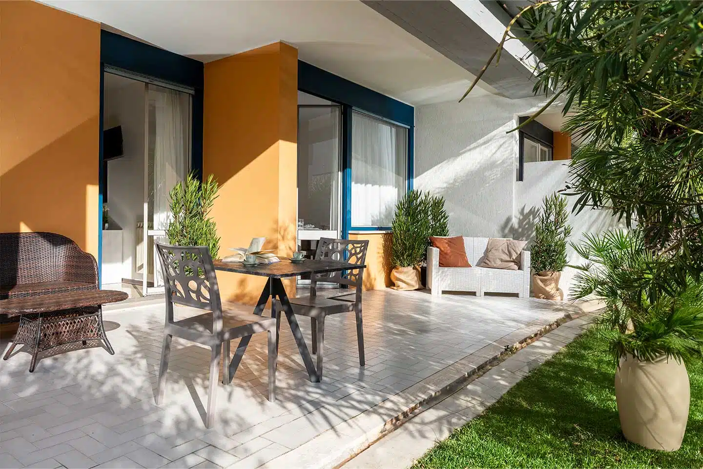 residence appartamento green garden con giardino