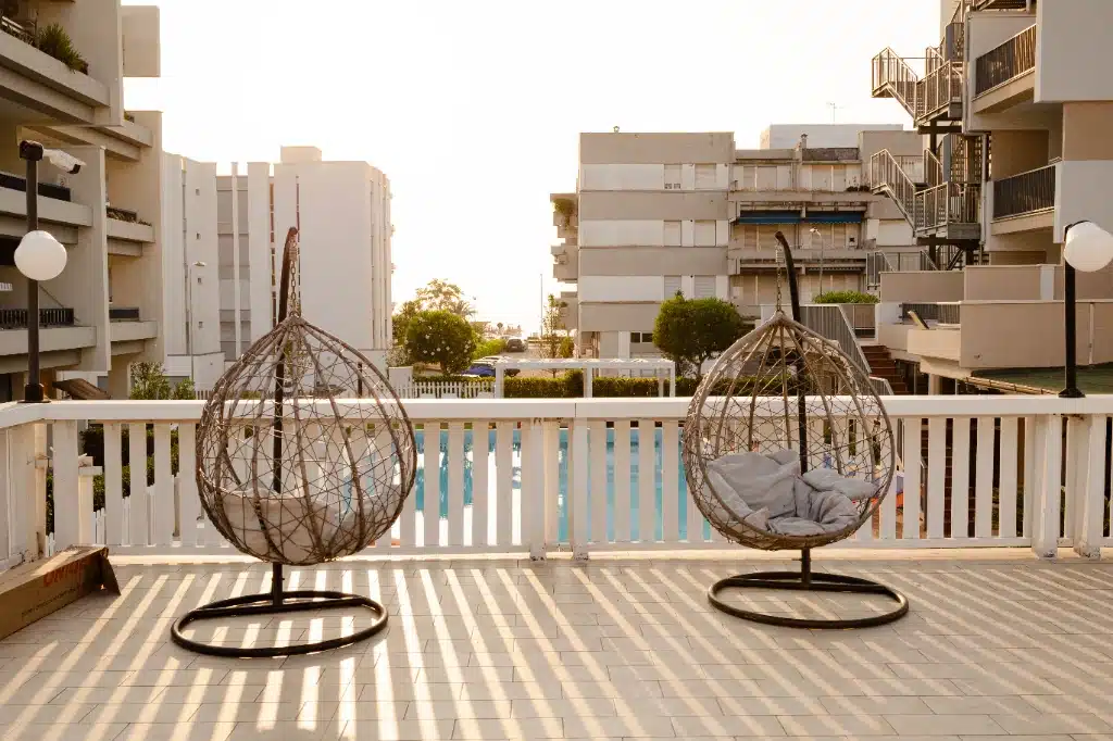 Hotel La Villa with terrace chairs in Martinsicuro, Villa Rosa